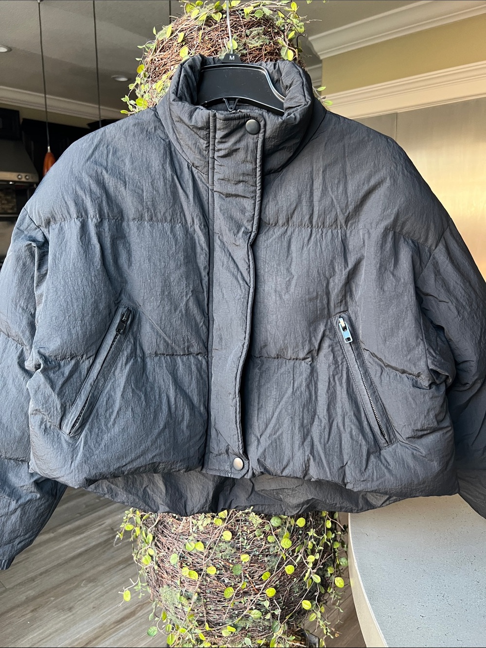 Boohoo Black Cropped Puffer Jacket